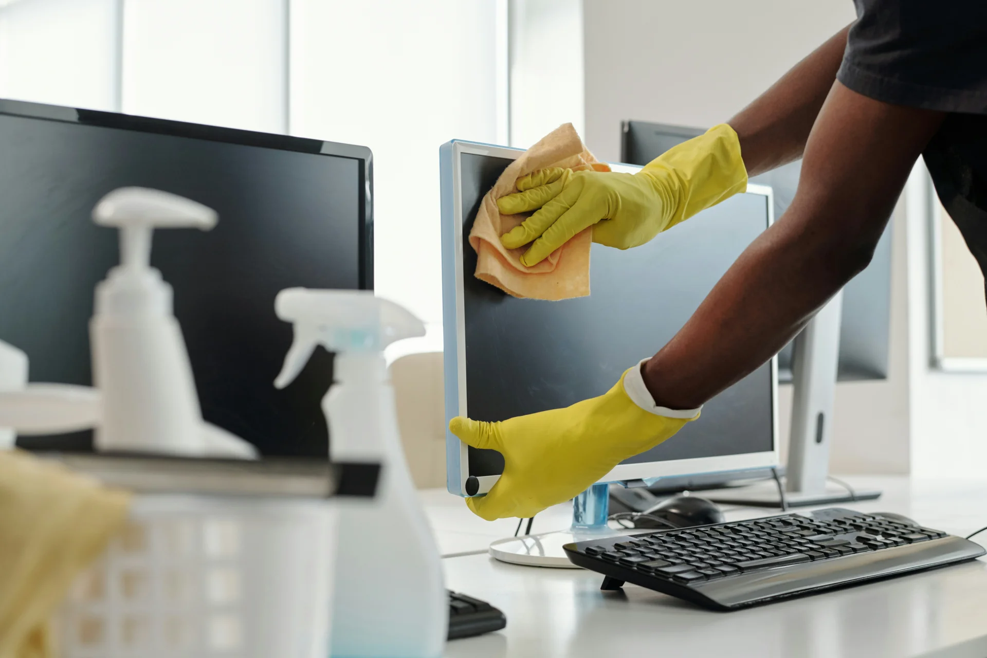 Professional office cleaning service